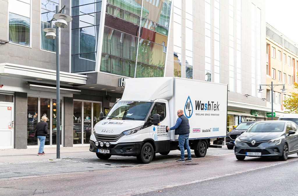 WashTek går med i ServeTek Group – en grupp med branschledande bolag